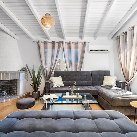 Dennis City Center Elegant Apartment Zakynthos Buitenkant foto