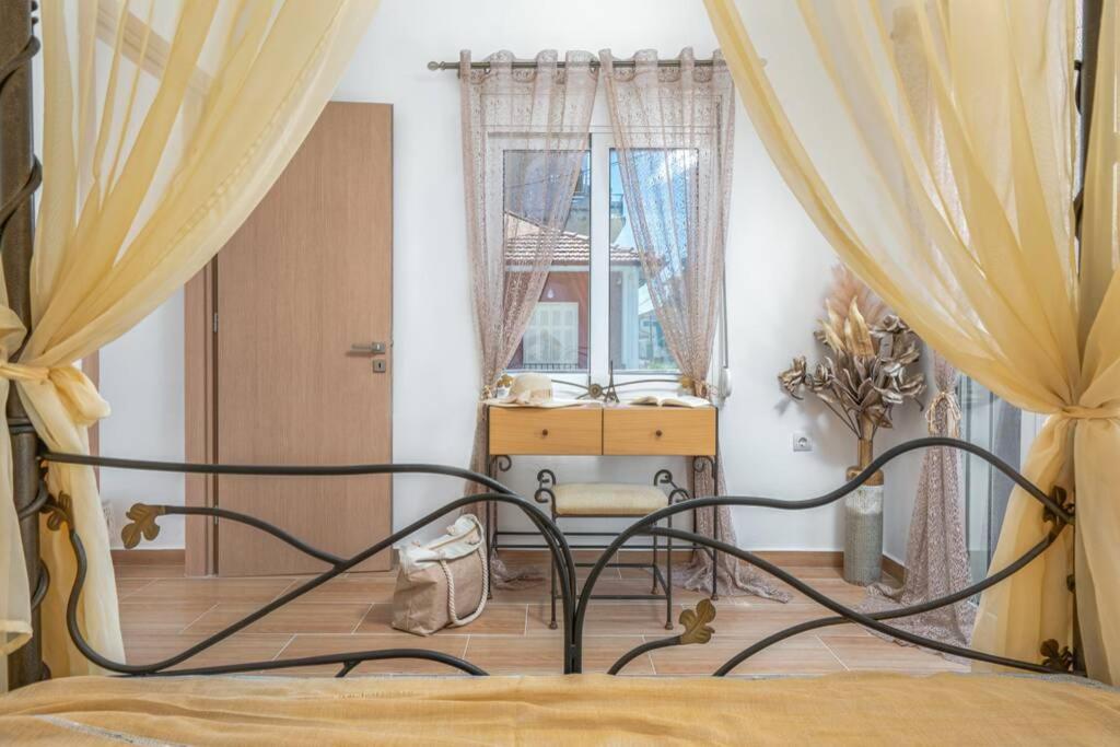 Dennis City Center Elegant Apartment Zakynthos Buitenkant foto
