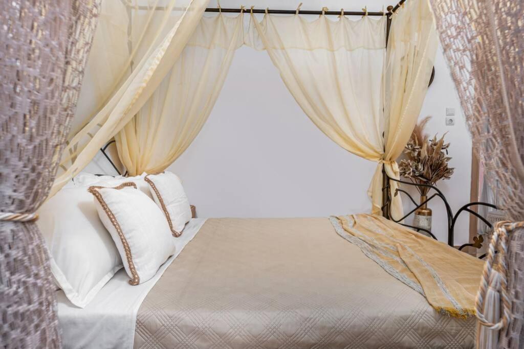 Dennis City Center Elegant Apartment Zakynthos Buitenkant foto