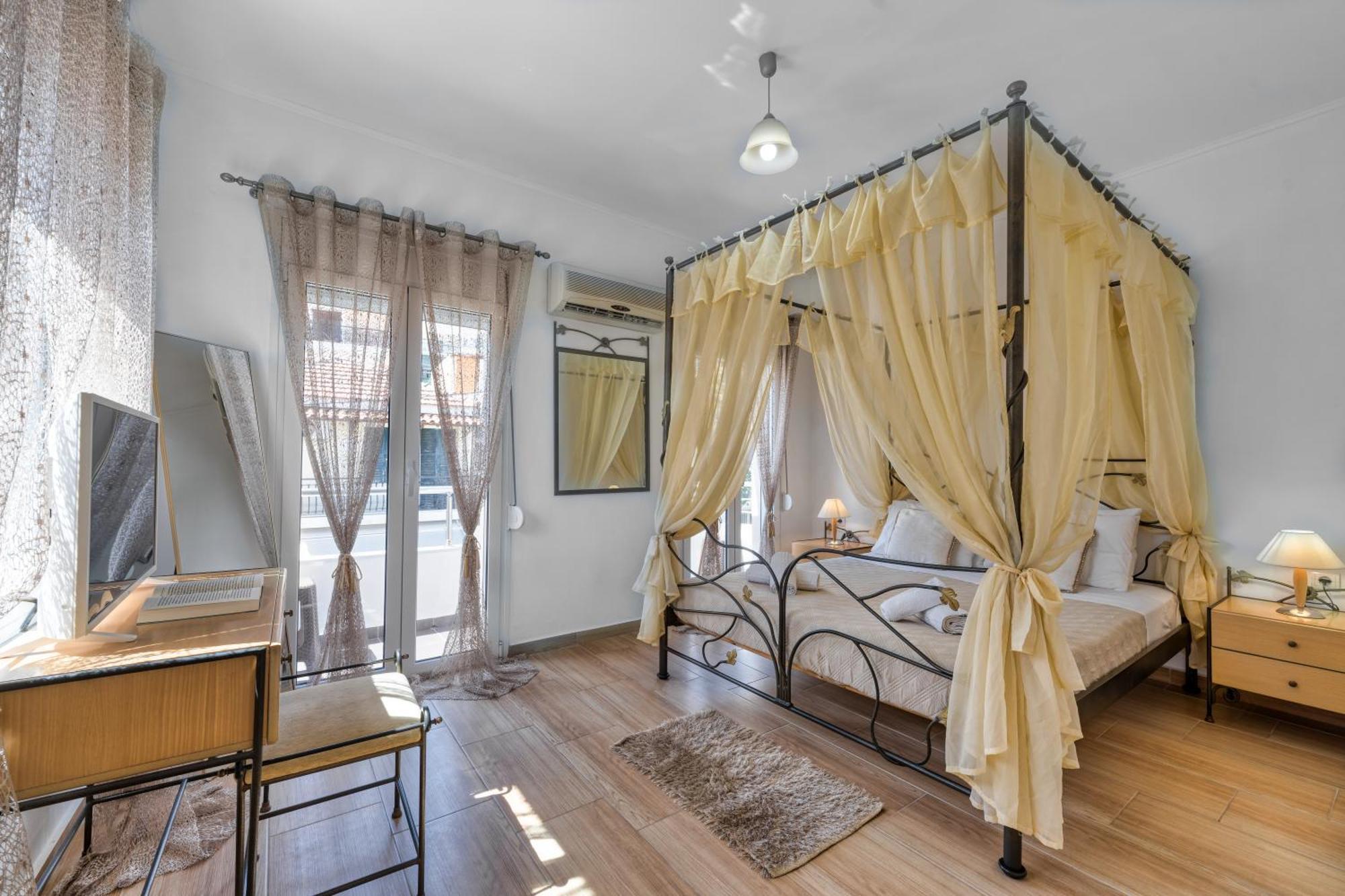 Dennis City Center Elegant Apartment Zakynthos Buitenkant foto