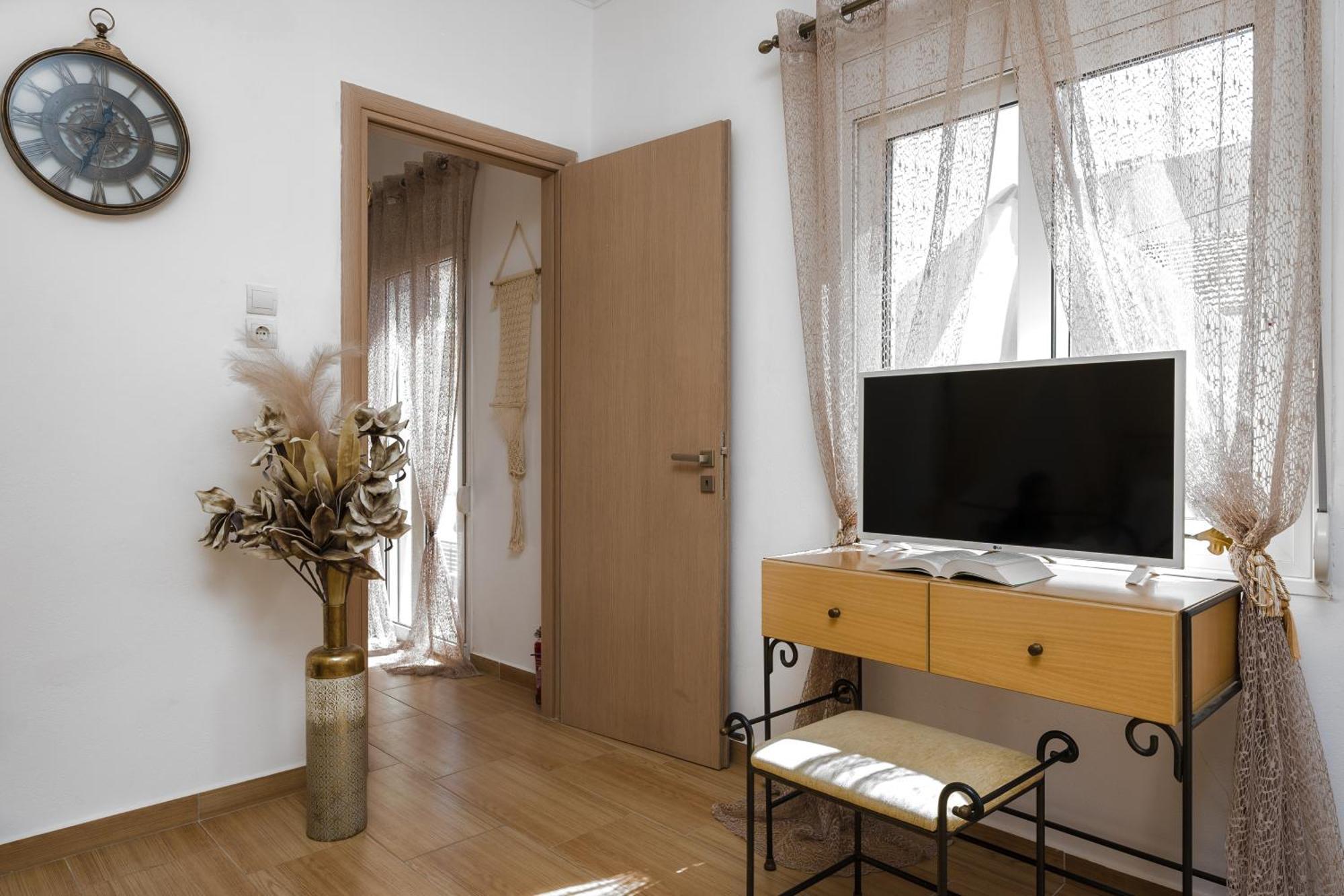 Dennis City Center Elegant Apartment Zakynthos Buitenkant foto